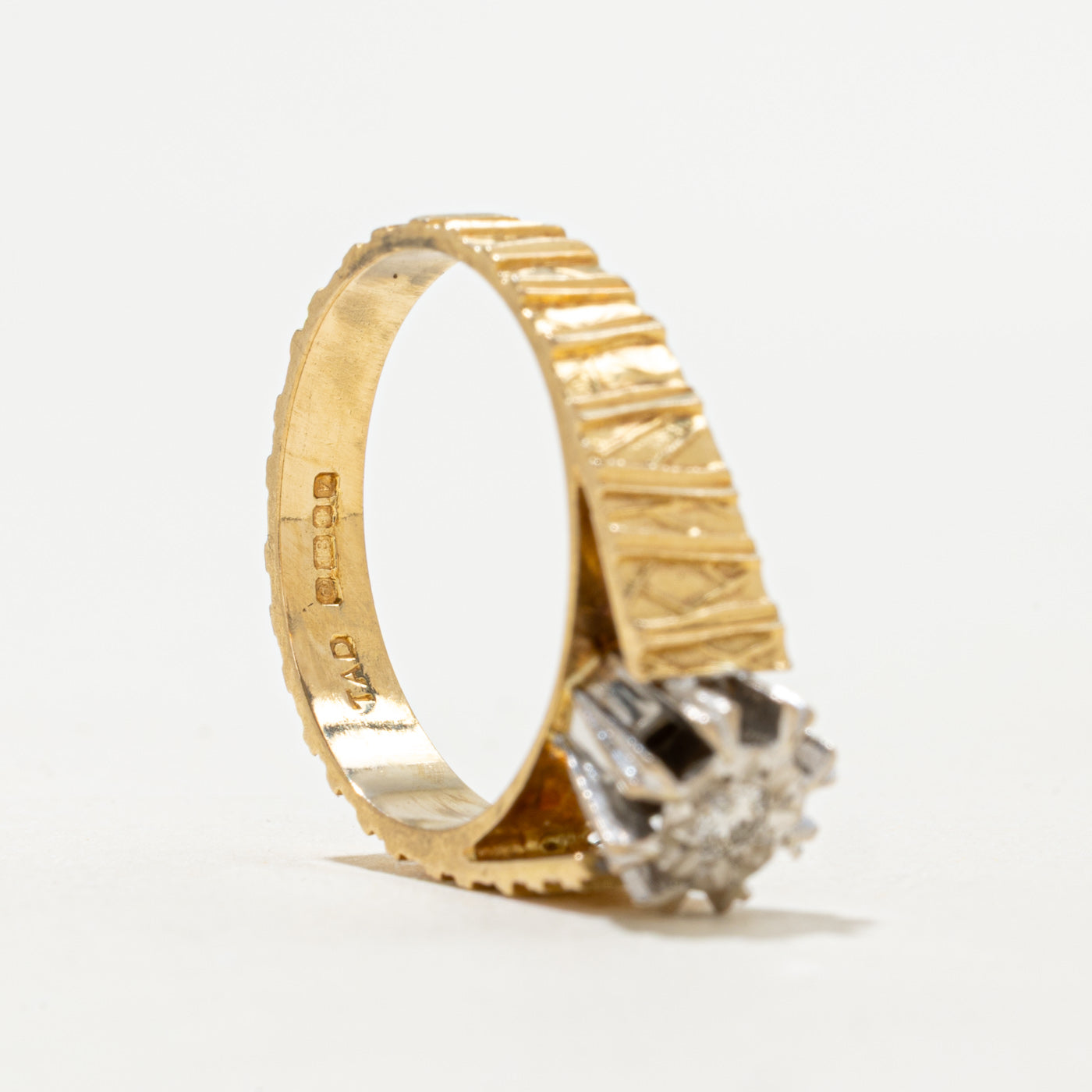 1970 Birmingham 18K Illusion Set Diamond Textured Ring | 0.05ct | SZ 7.5
