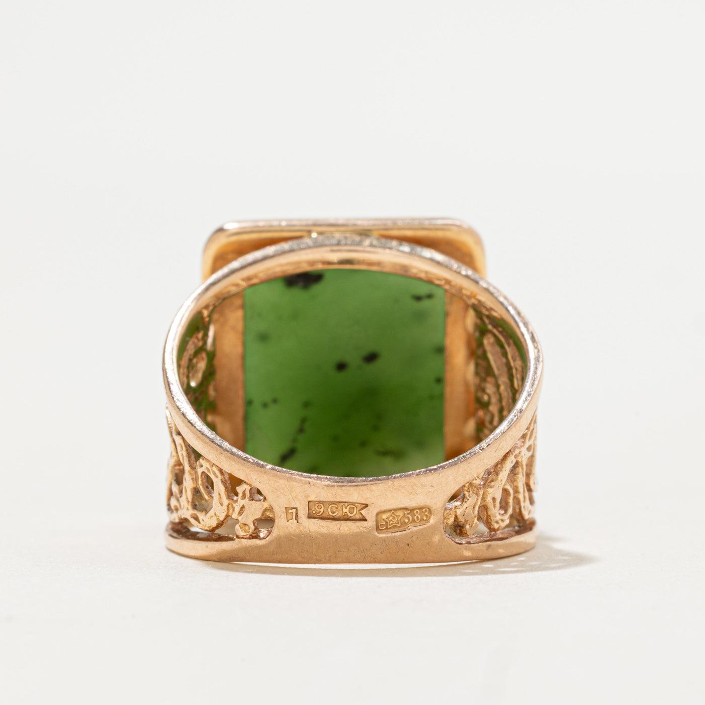 1979 Soviet Hallmarked 14K Nephrite Jade Cocktail Ring | 8ct | SZ 7.75