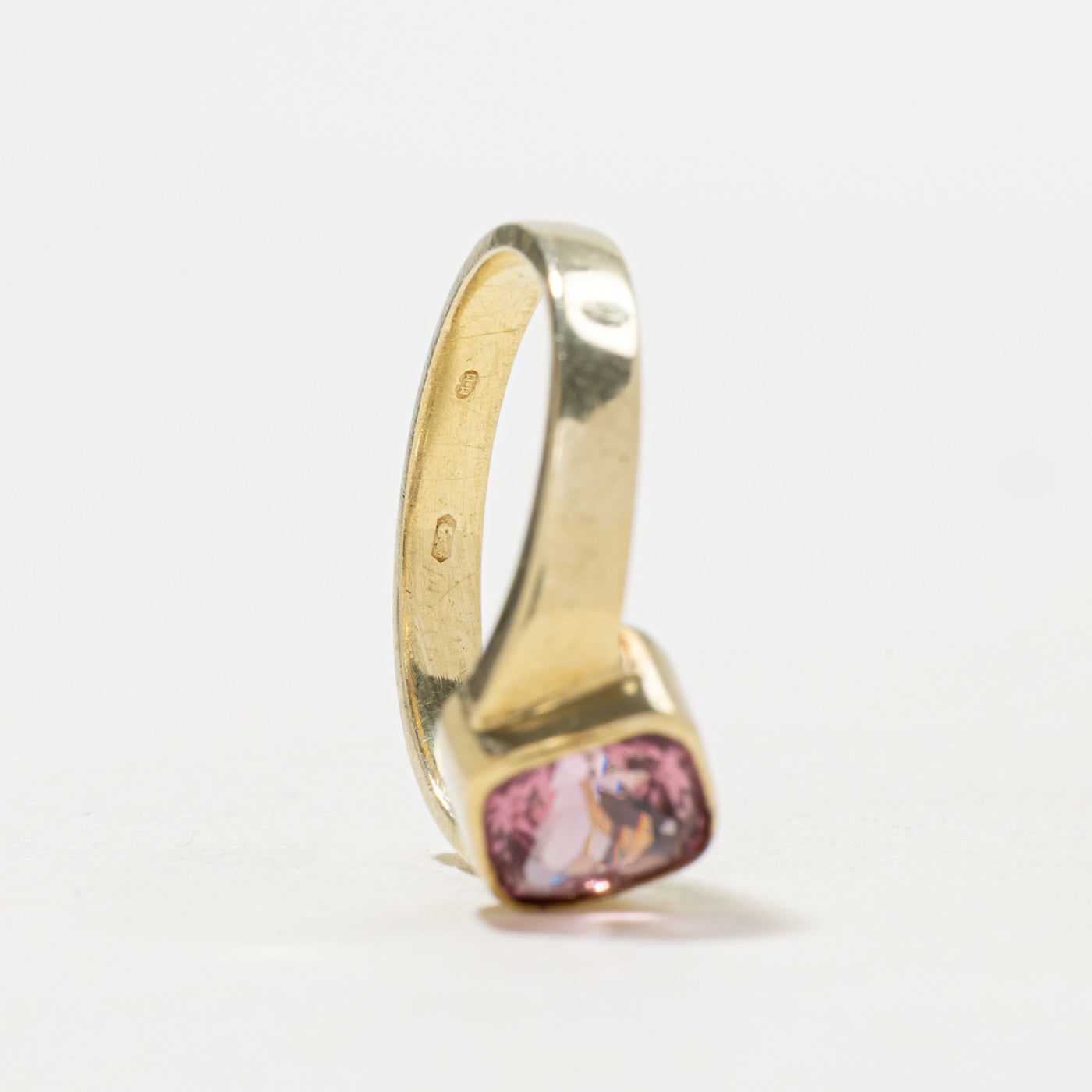 Czech 14K Bezel Set Pink Spinel Bypass Ring | 1.50ct | SZ 5.25