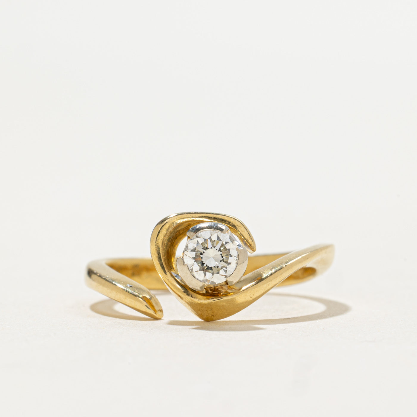 Italian 18K Solitaire Diamond Swirl Bypass Ring | 0.29ct | SZ 6