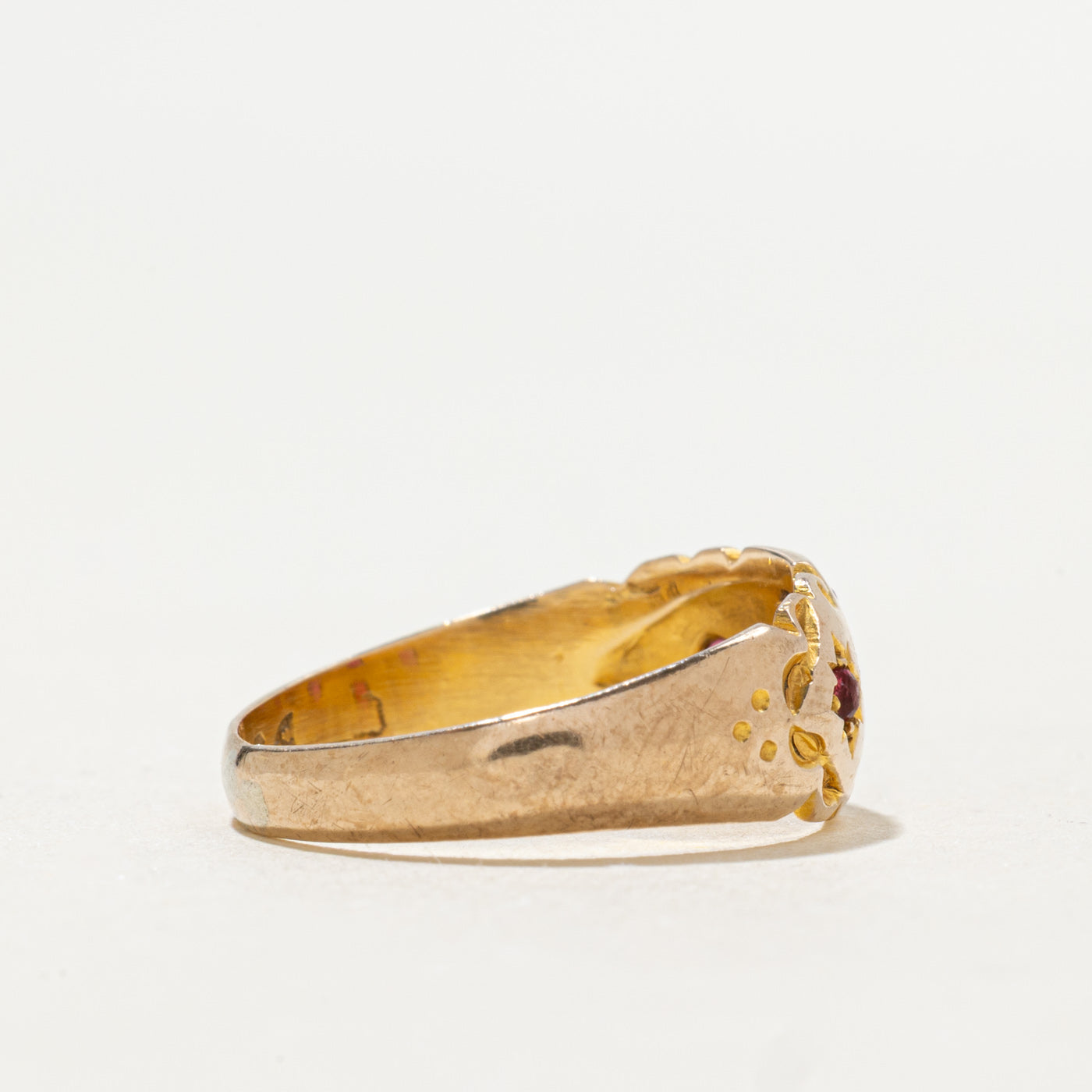 Antique Chester 9K Red Glass & Rose Cut Diamond Engraved Ring | 0.20ctw, 0.01ctw | SZ 6