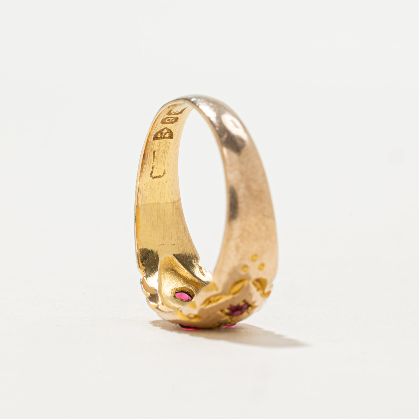 Antique Chester 9K Red Glass & Rose Cut Diamond Engraved Ring | 0.20ctw, 0.01ctw | SZ 6
