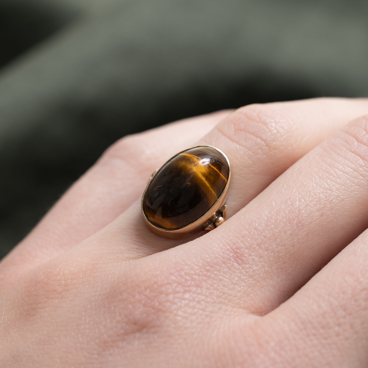 9K Tigers Eye Cocktail Ring | 6.00ct | SZ 4.5