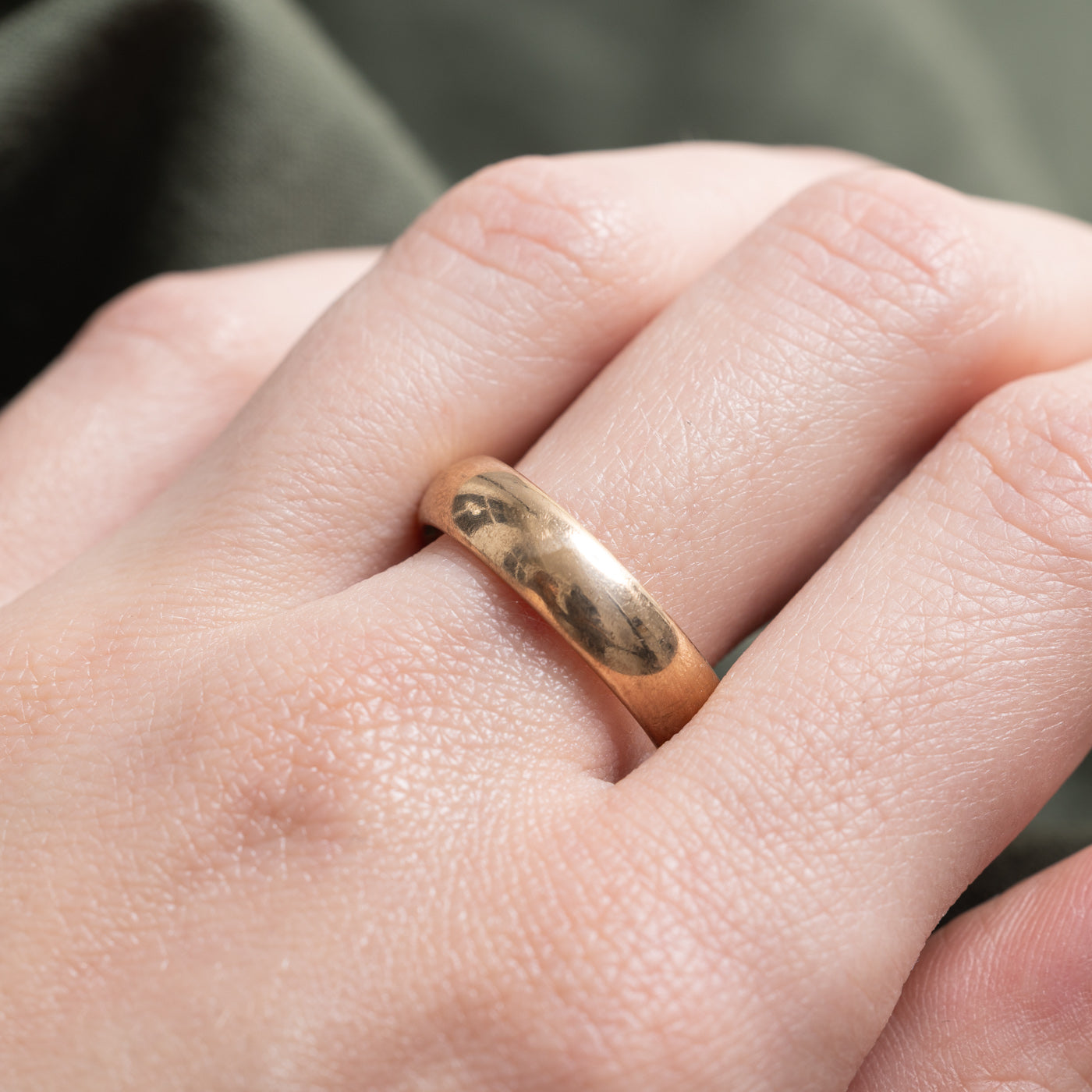 Bague Birmingham 1975 en or jaune chaud 9 carats | 5,25 mm | Taille 8,5