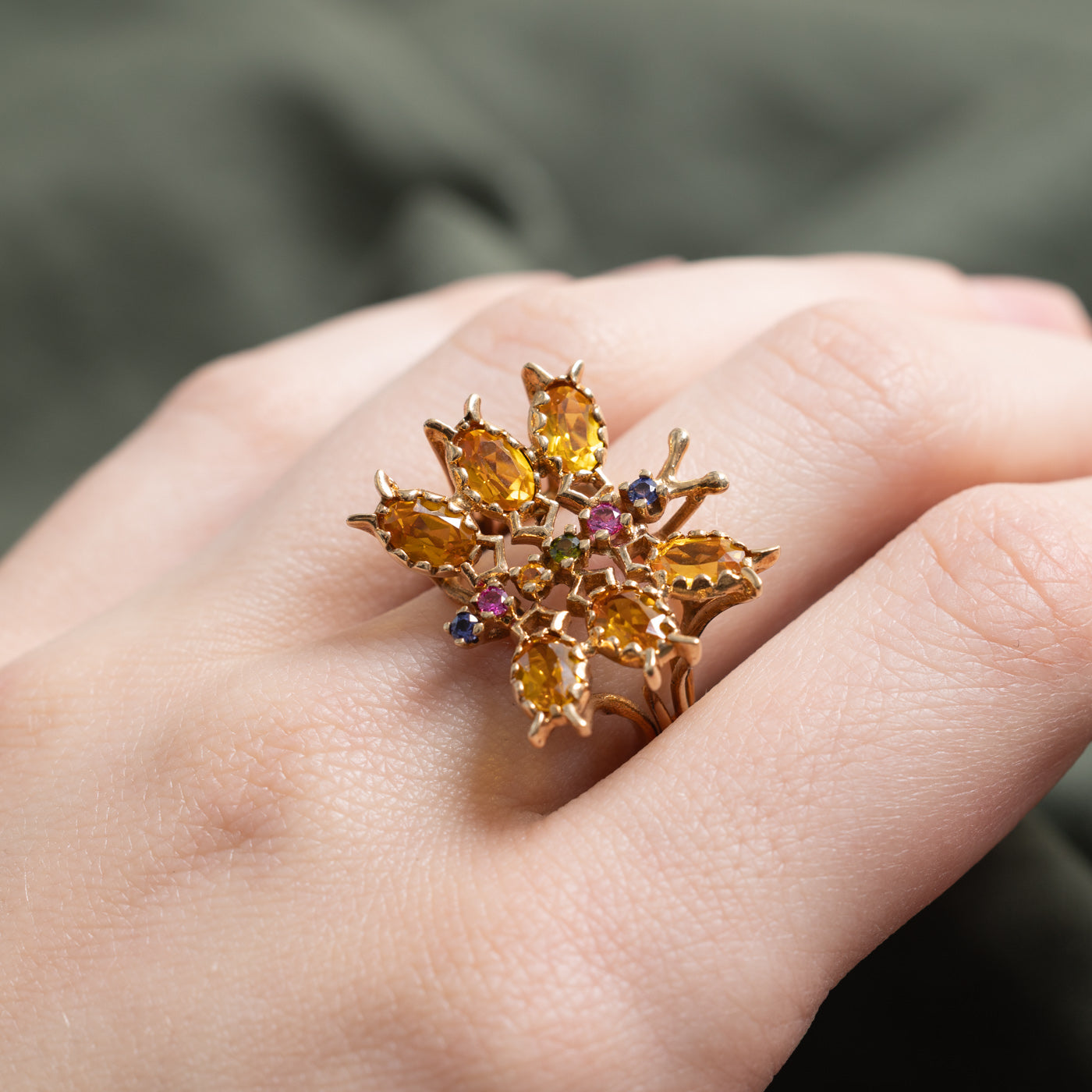 Bague cocktail insecte en saphir synthétique | 3,00 ct | Taille 6,5