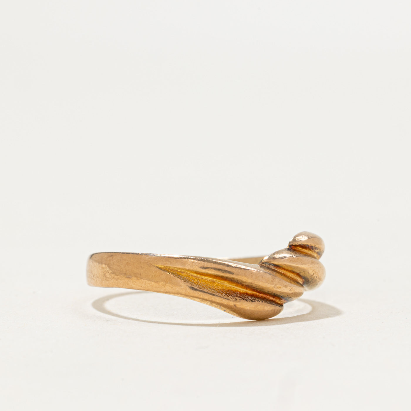 14k Yellow Gold Grooved Bypass Ring | SZ 7.5