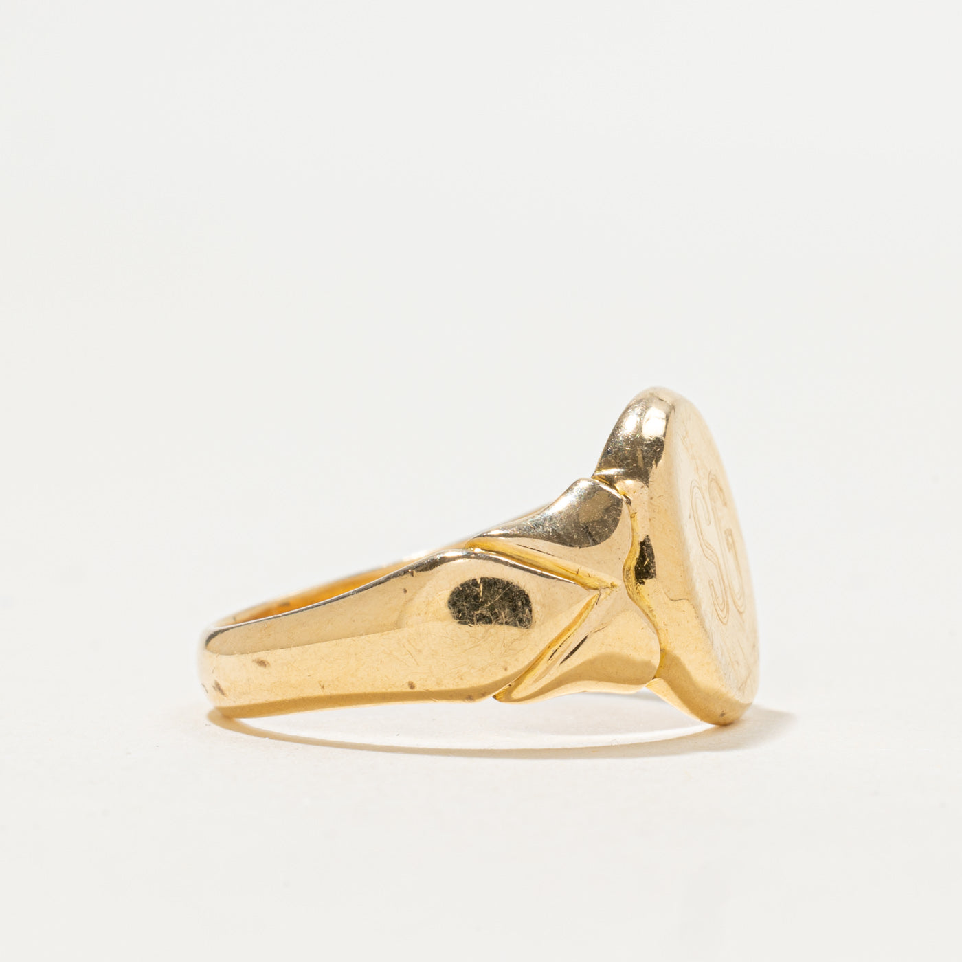 1921 Chester 18k Yellow Gold "SG" Initialized Signet Ring | SZ 8.5
