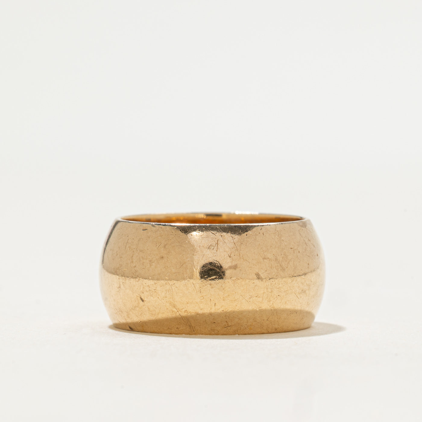 Bague de cigare en or jaune 9 carats, Londres, 1961 | 9,5 mm | Taille 6