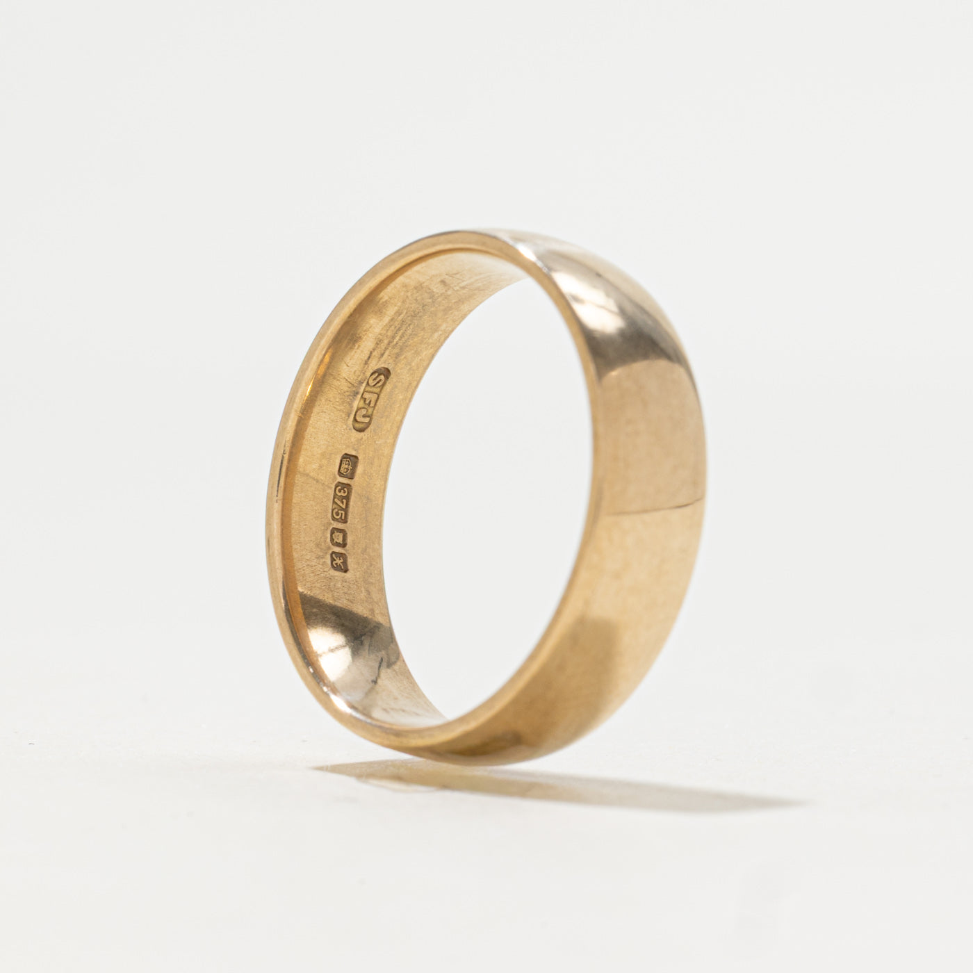 Alliance en or jaune 9 carats, Londres, 1997 | 5,5 mm | Taille 7