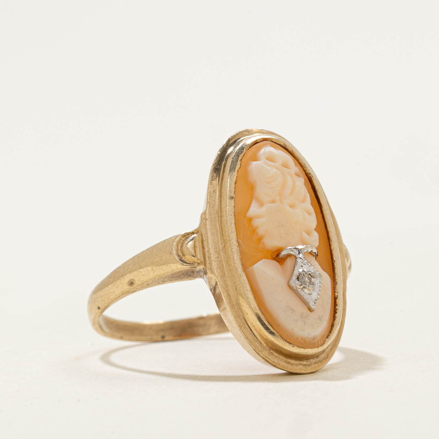 10k Shell Cameo & Diamond Accented Ring | 1.7ct, 0.005ct | SZ 8.25