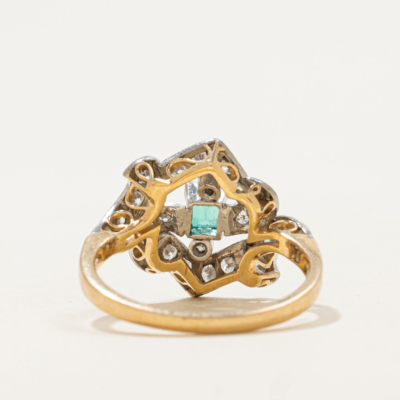 Vintage 18k Emerald & Diamond Swirl Crossover Ring | 0.31ct, 0.42ctw | SZ 7.75