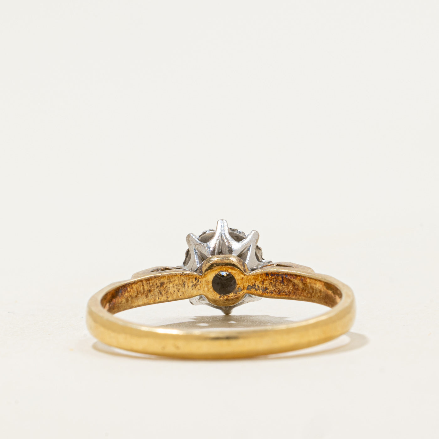 Vintage 14k Round Brilliant Diamond Illusion Set Ring | 0.025ct | SZ 7.5
