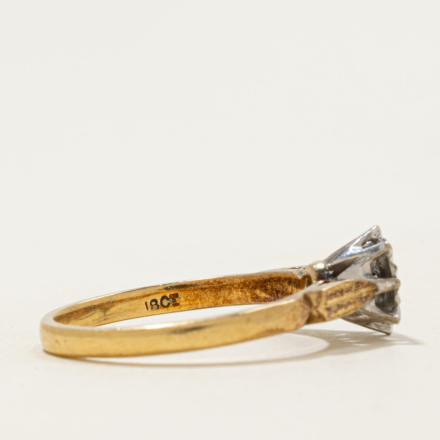 Vintage 14k Round Brilliant Diamond Illusion Set Ring | 0.025ct | SZ 7.5