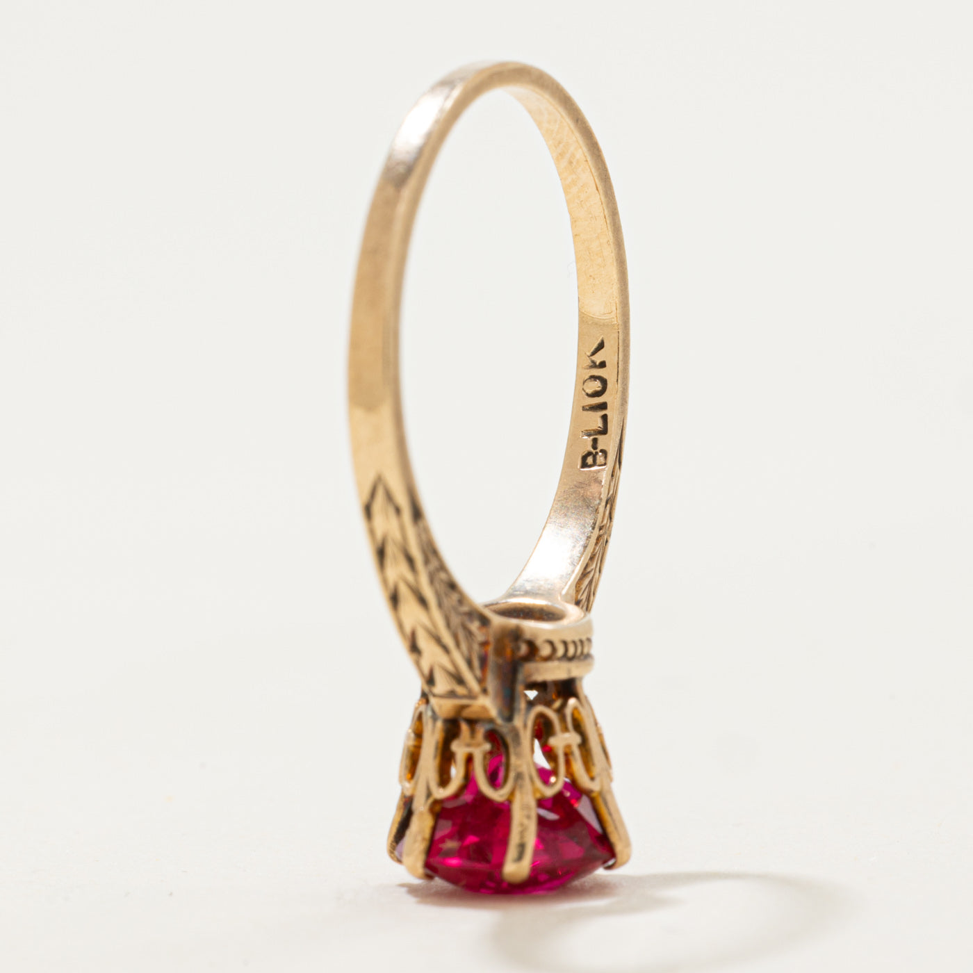 10k Solitaire Synthetic Ruby Engraved Ring | 1.9ct | SZ 7.25