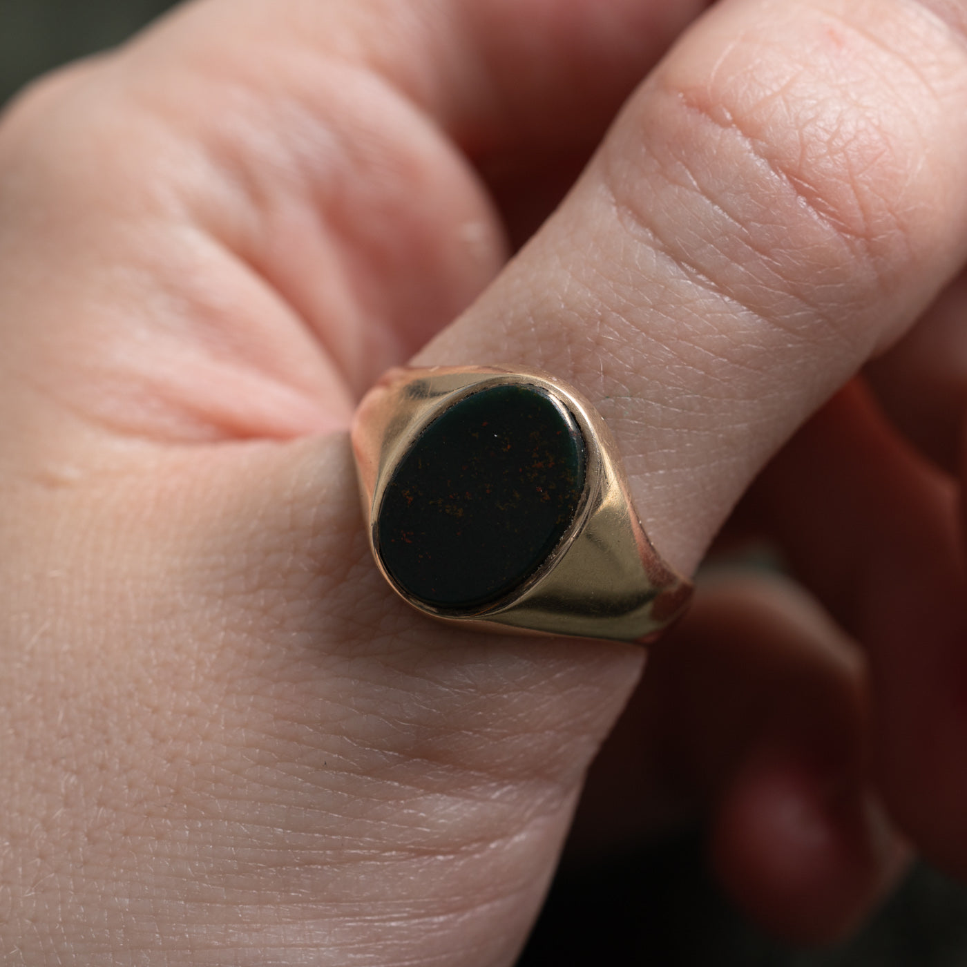 10k Oval Bloodstone Signet Ring | 1.95ct | SZ 11.5