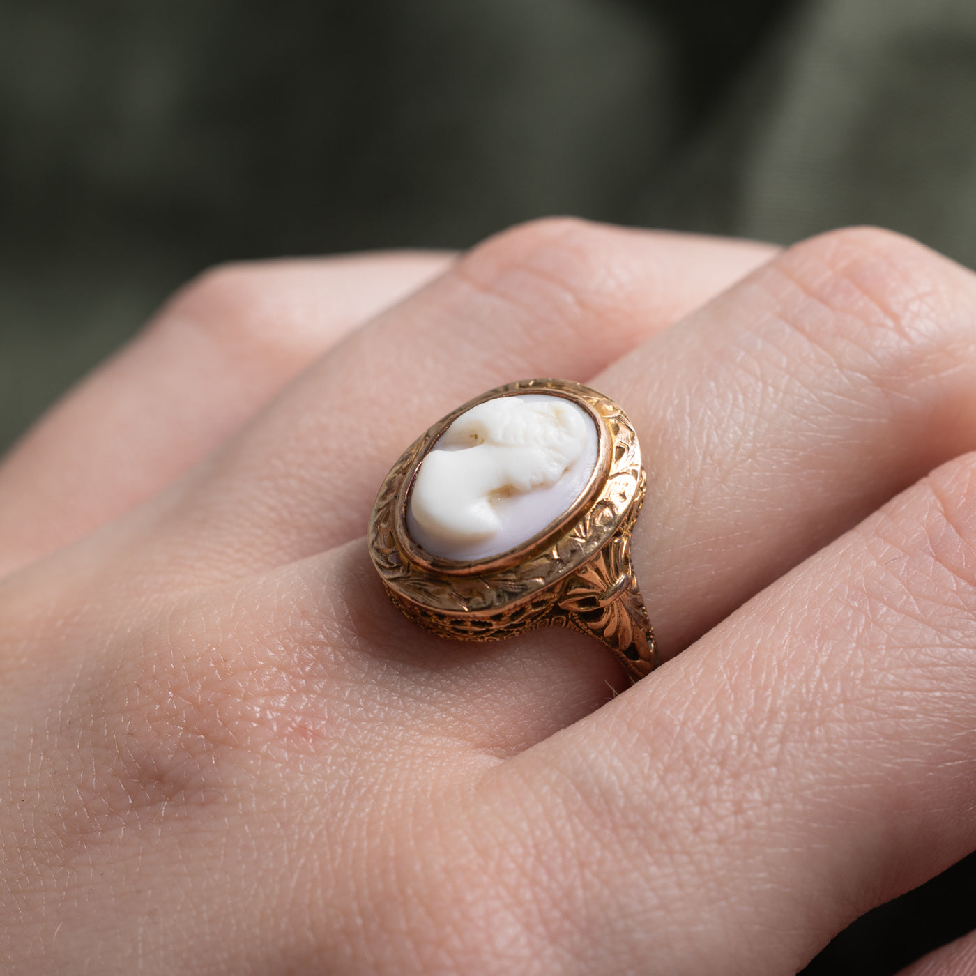 14k Cameo Scrollwork Engraved Ring | 3.25ct | SZ 5.75