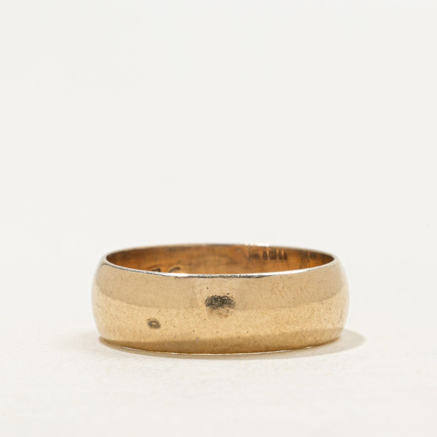 1976 London 9k Yellow Gold Band | 5.91mm | SZ 6.25