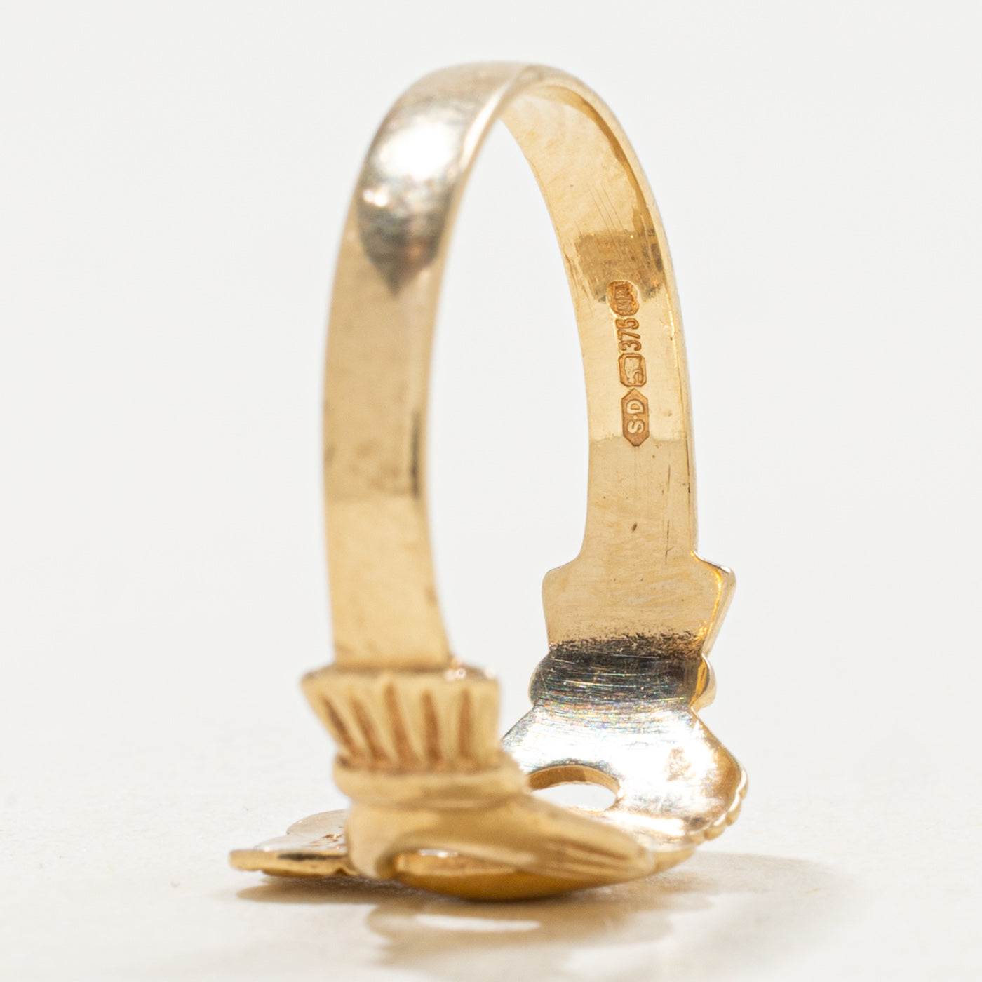 Bague Claddagh Dublin en or jaune 9 carats | Taille 5,75