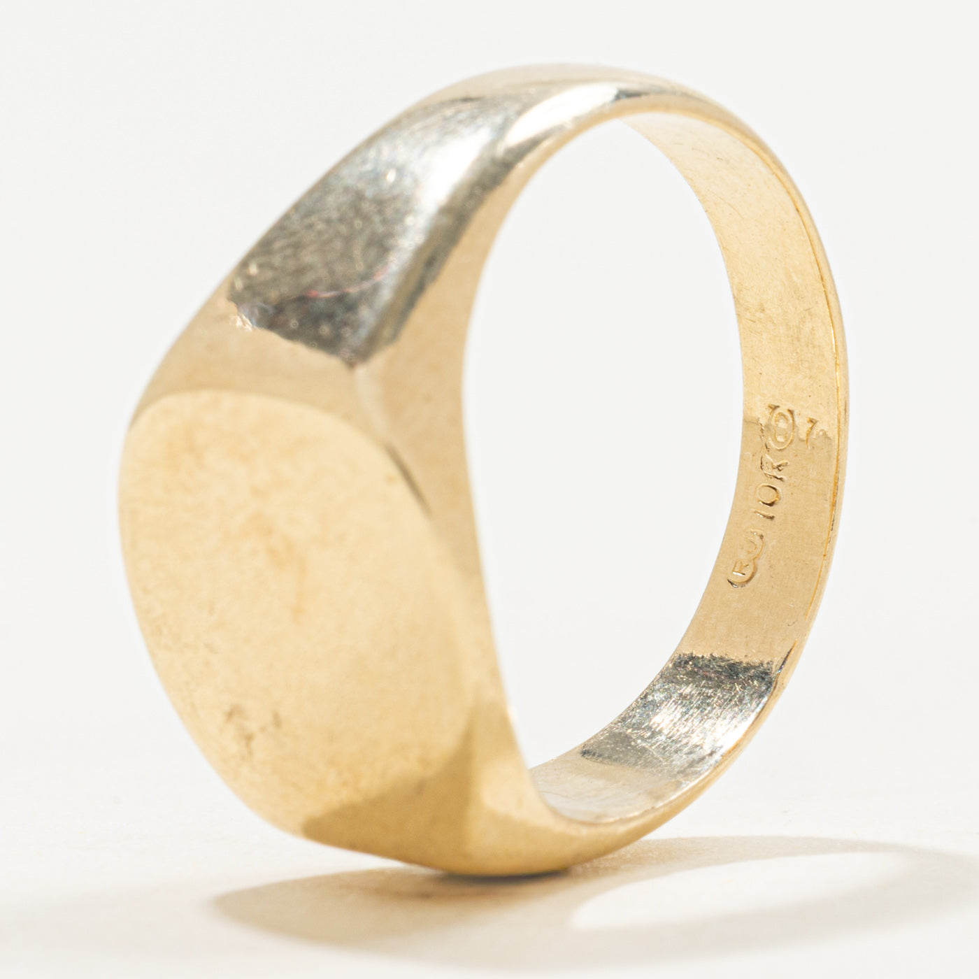 Vintage Canadian 10k Yellow Gold Plain Signet Ring | SZ 10.25