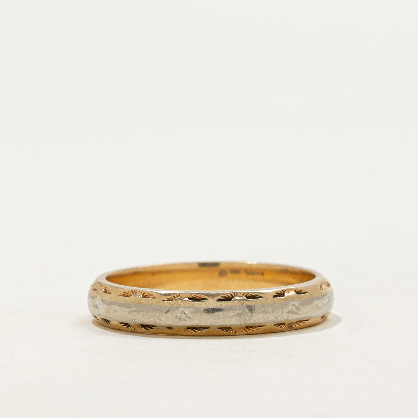 Vintage Canadian Two Tone Gold Textured Band | 3.39mm | SZ 6