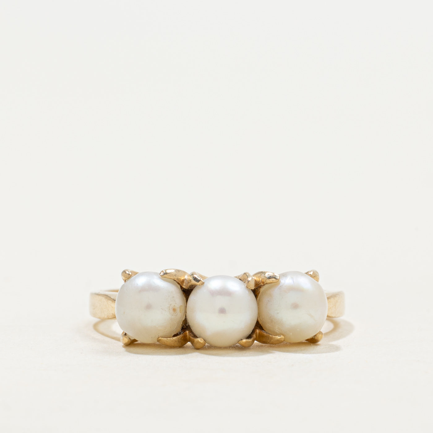 Vintage Canadian 10k Three Stone Pearl Ring | SZ 6.5