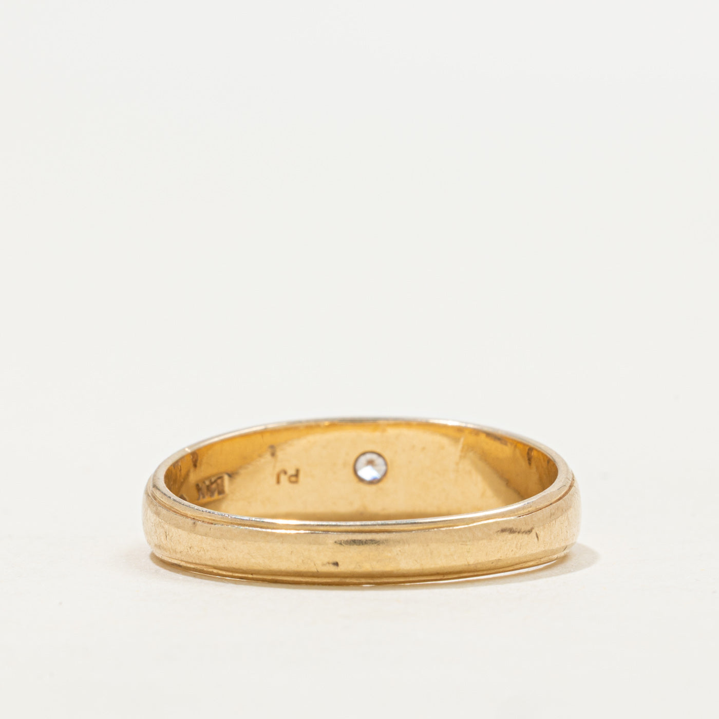 Vintage Canadian 14k Star Set Diamond Band | 0.02ct | SZ 10.25