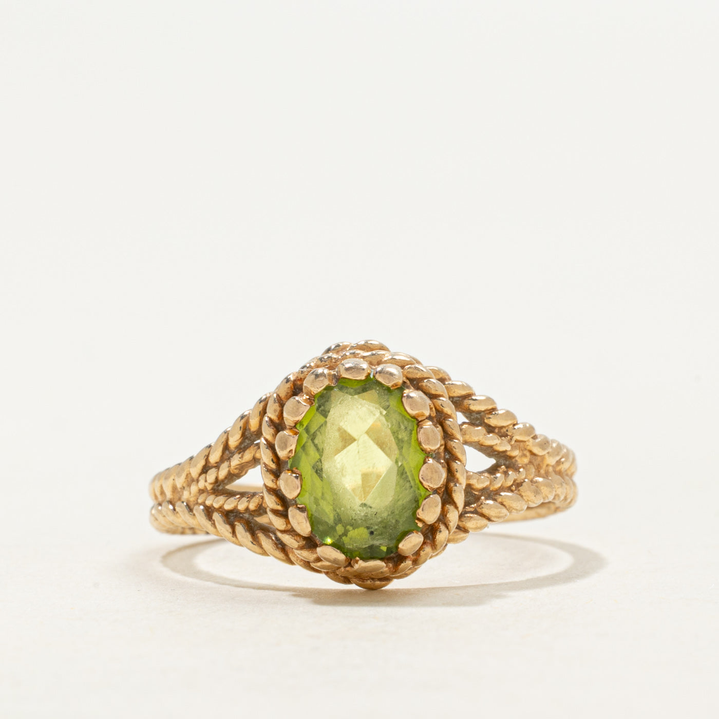 Vintage Canadian 14k Solitaire Oval Cut Peridot Ring | 1.13ct | SZ 6