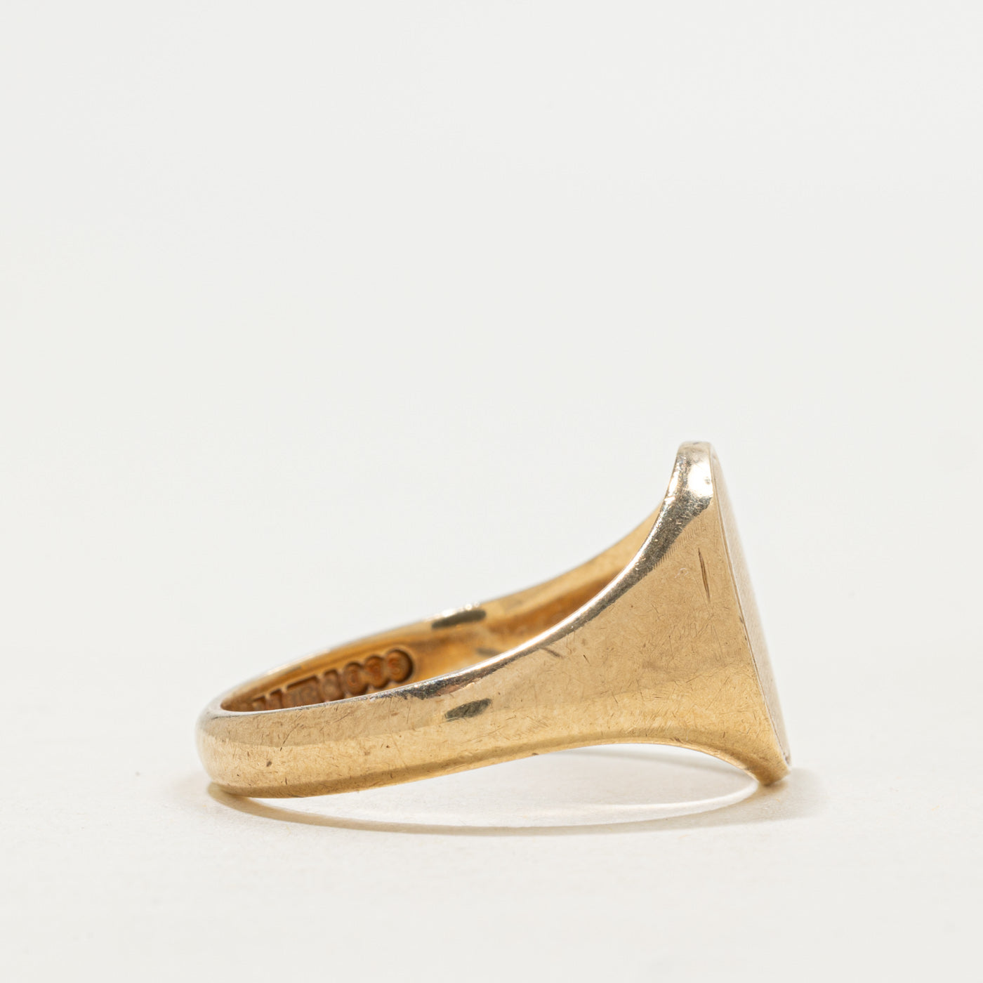 1961 Birmingham 9k Textured Oval Signet Ring | SZ 10.25