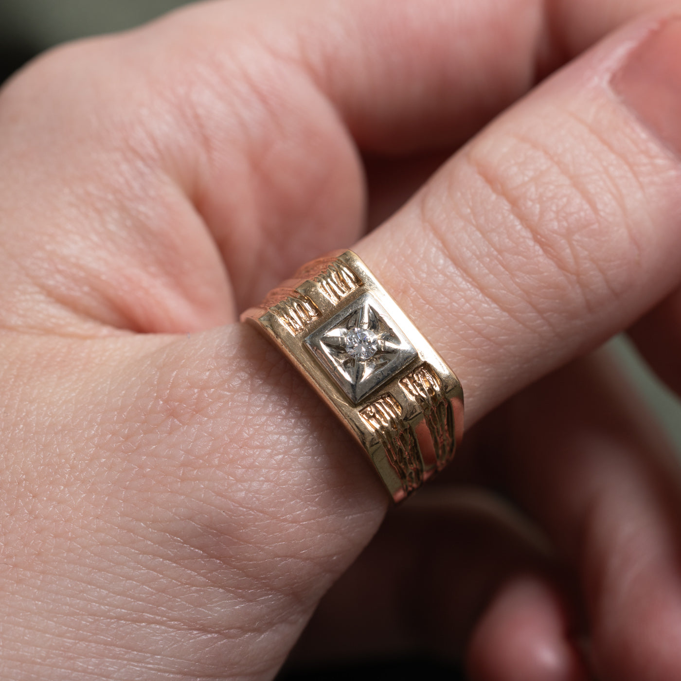 Vintage Canadian 10k Illusion Set Diamond Textured Signet Ring | 0.05 ct | SZ 8.5