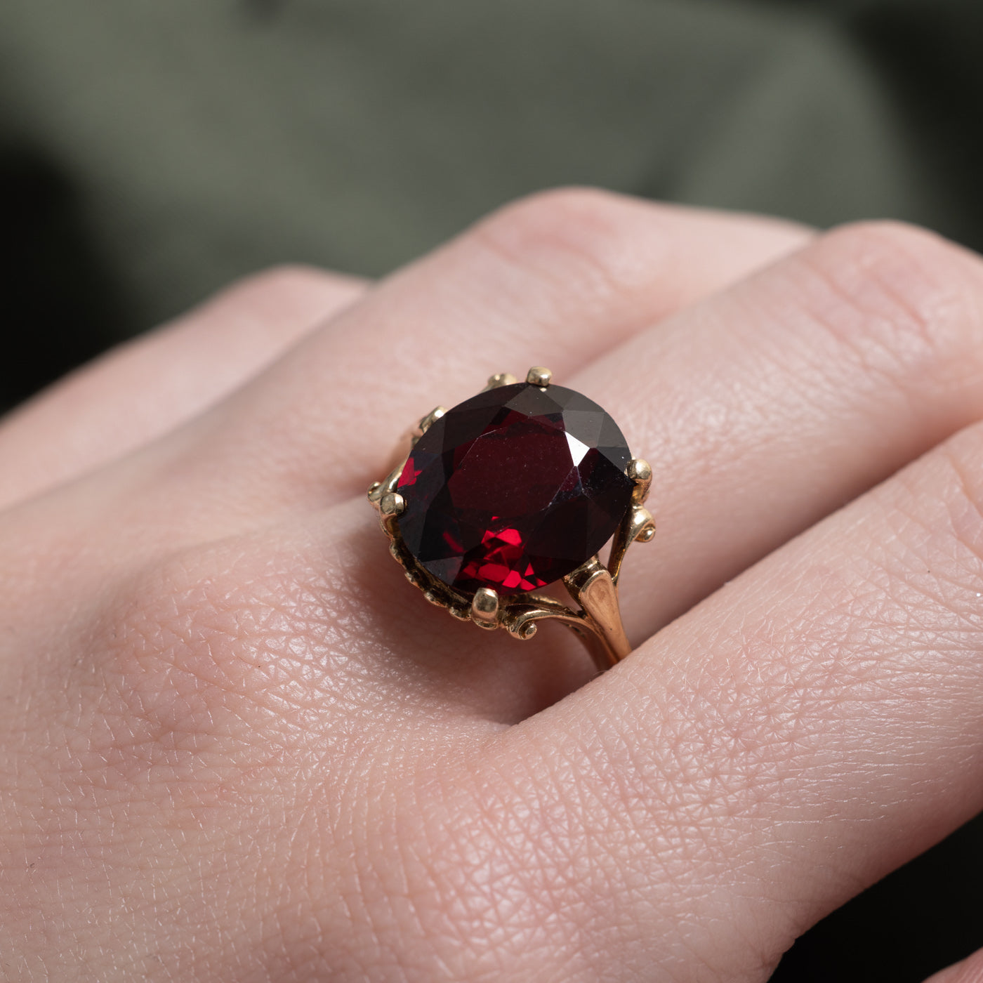 Vintage Canadian 10k Synthetic Ruby Ring | 12.50ct | SZ 8