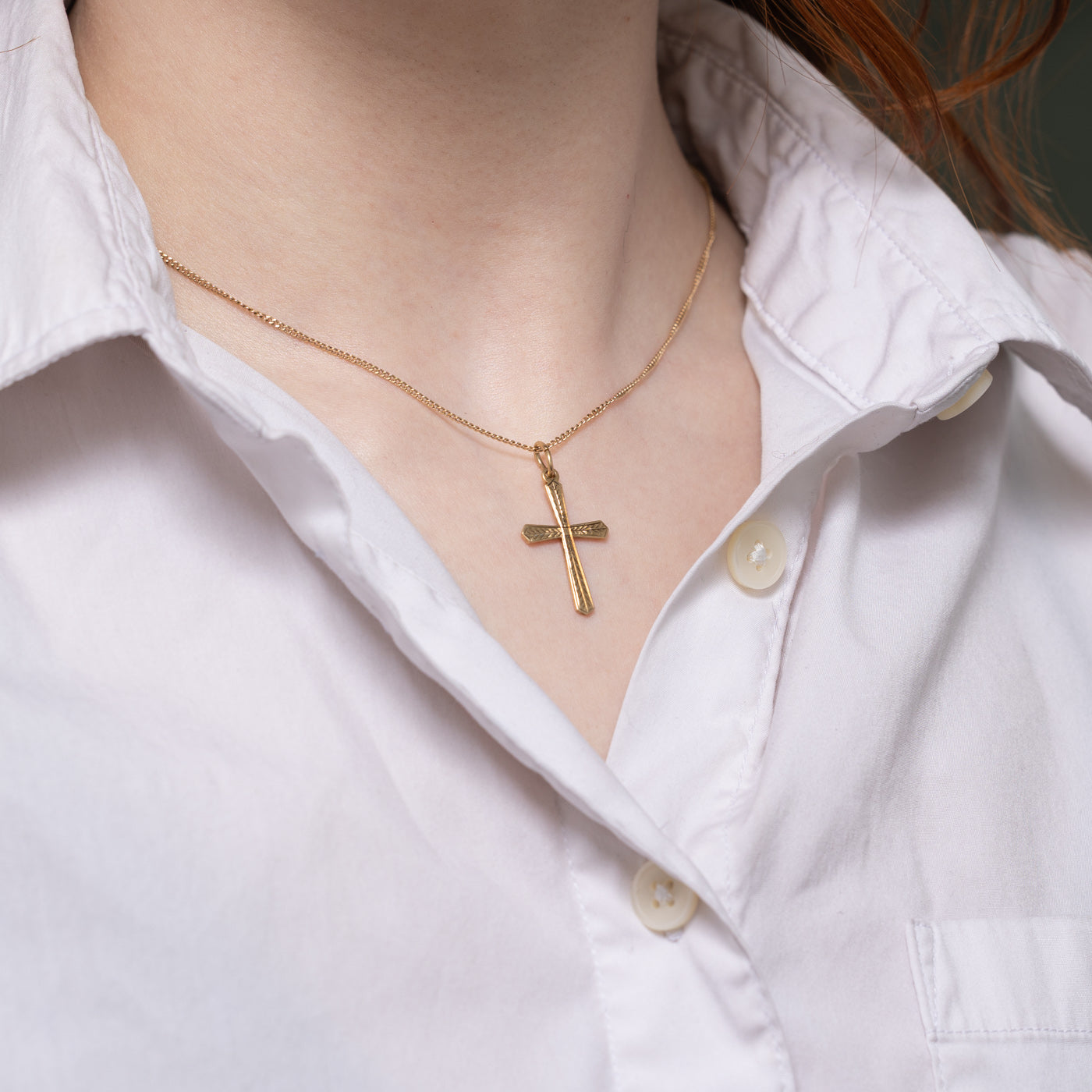Pendentif croix gravé en or jaune 9 carats, Birmingham, 1962