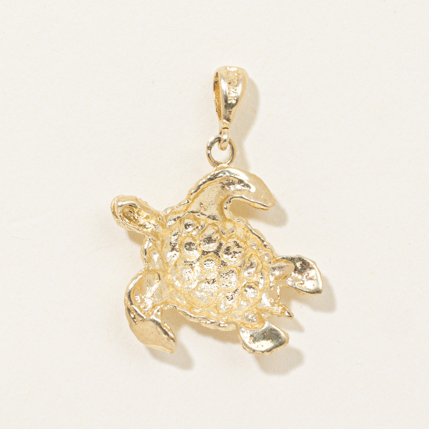 14k Diamond-Cut Turtle Pendant
