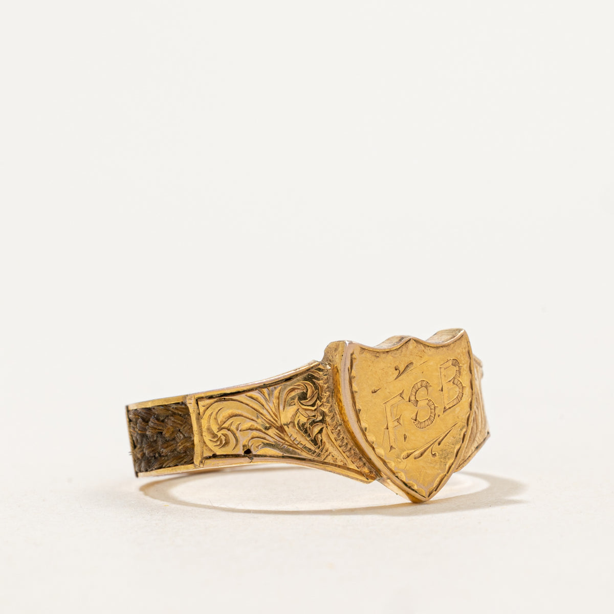 1906 Chester Sentimental Hairwork Crest Ring | SZ 8.25