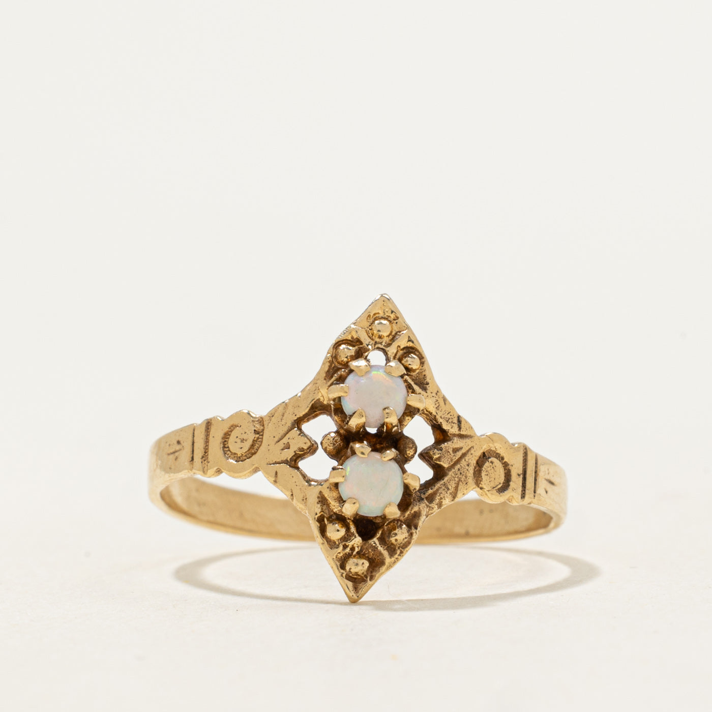 14k Cabochon Opal Navette Ring | 0.3 ctw | SZ 7.5 |
