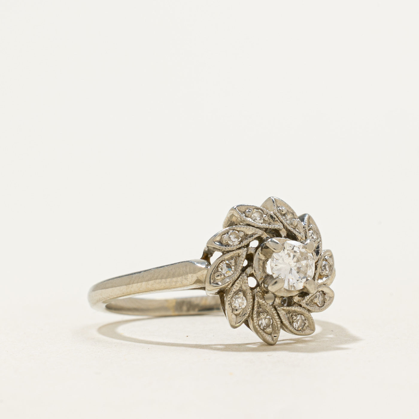 Art Deco Diamond Floral Petal Cluster Ring | 0.25ct 0.1 ctw | SZ 7.25 |