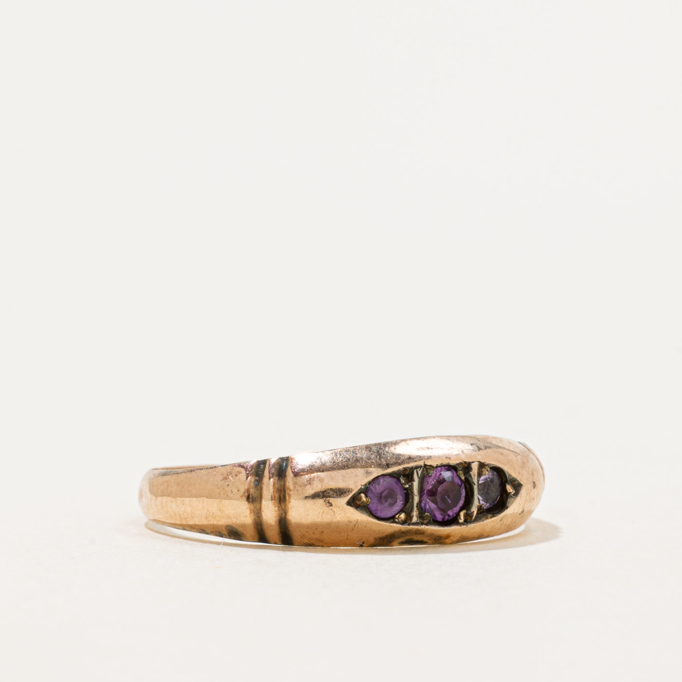 Victorian Three Stone Amethyst Fluted Boat Ring | 0.20ctw | SZ 7.25
