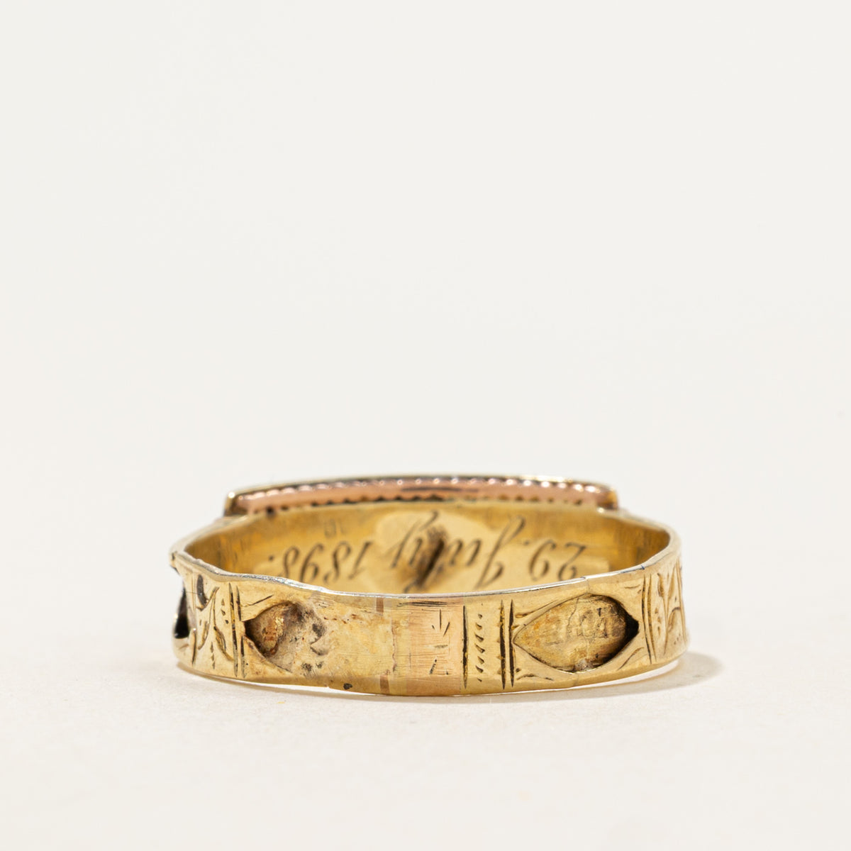1893 Chester Black Enamel, Seed Pearl & Rose-Cut Diamond Mourning Ring | 0.01ct | SZ 8.75