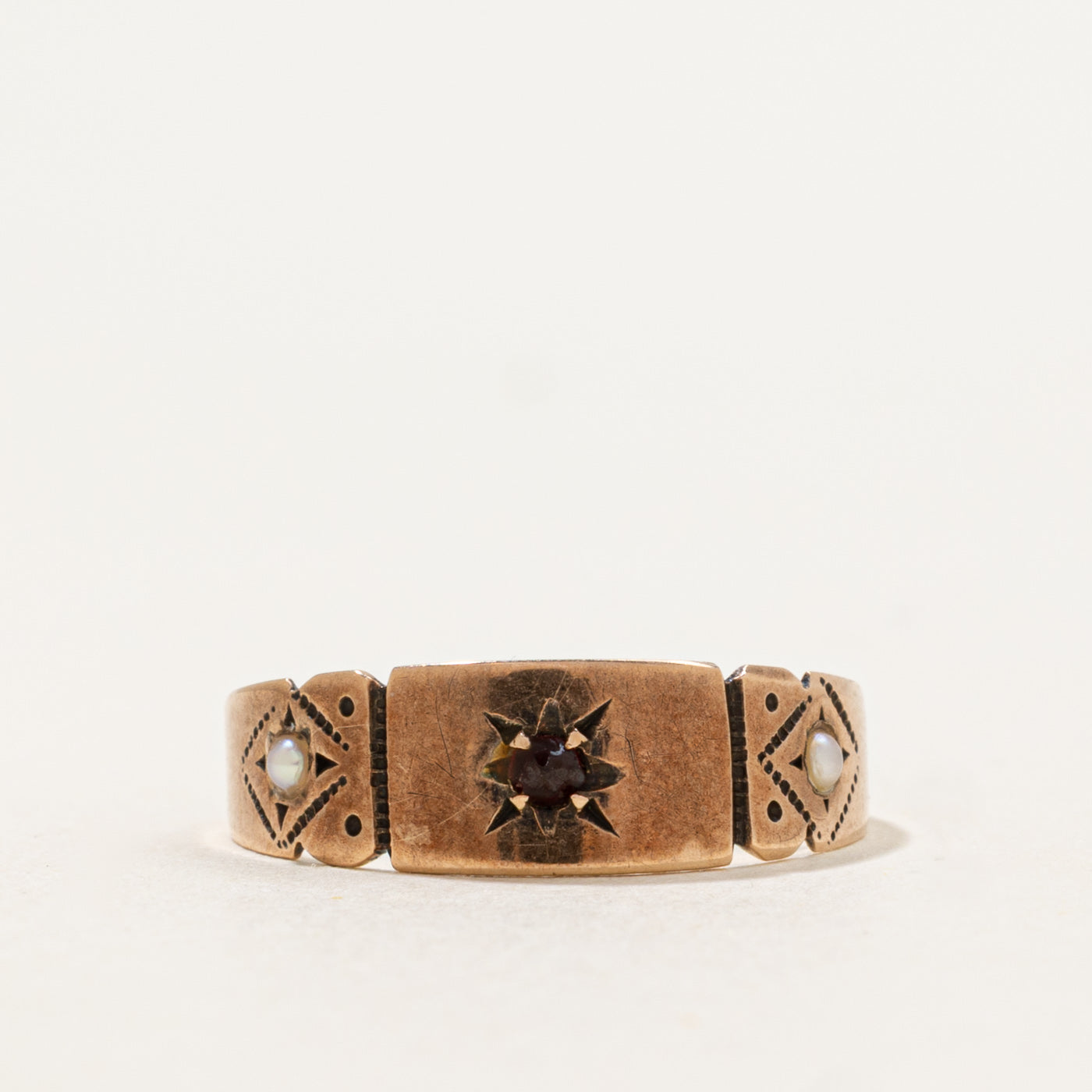 Antique Canadian Star Set Garnet & Seed Pearl Ring | 0.01 ct | SZ 6.25