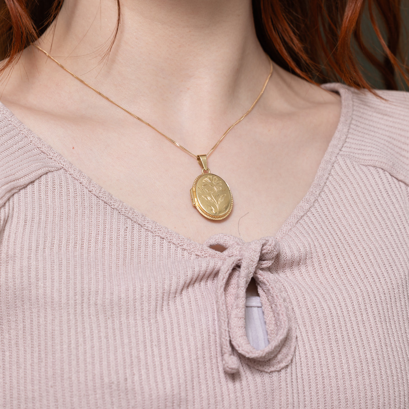 14k Daisy Engraved Locket