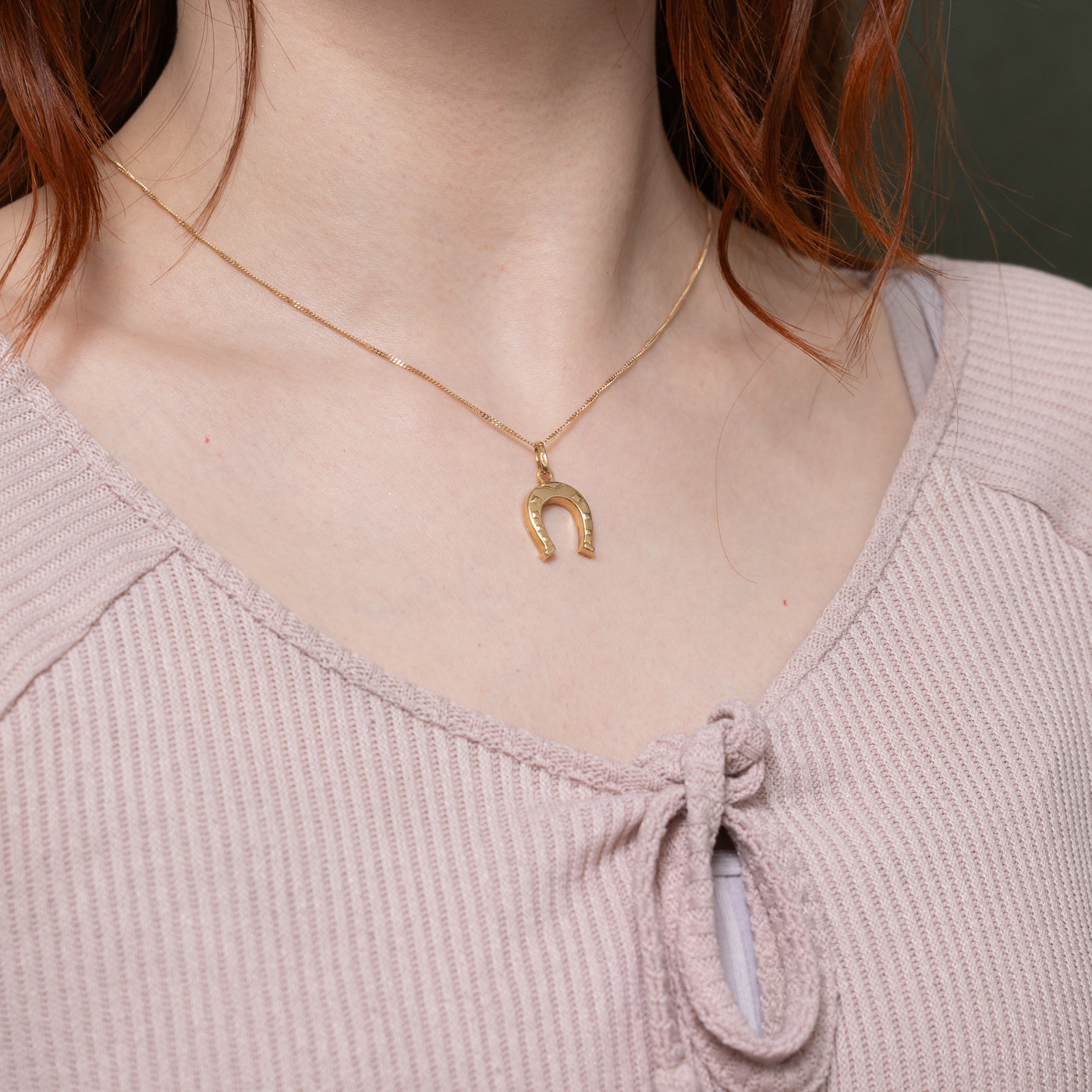 10k Horseshoe Charm