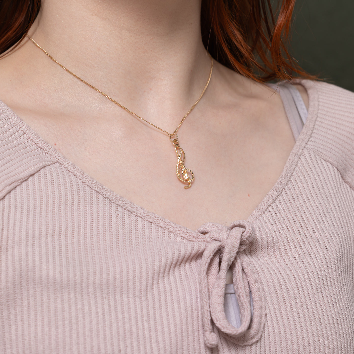 10k Diamond-Cut Treble Clef Charm