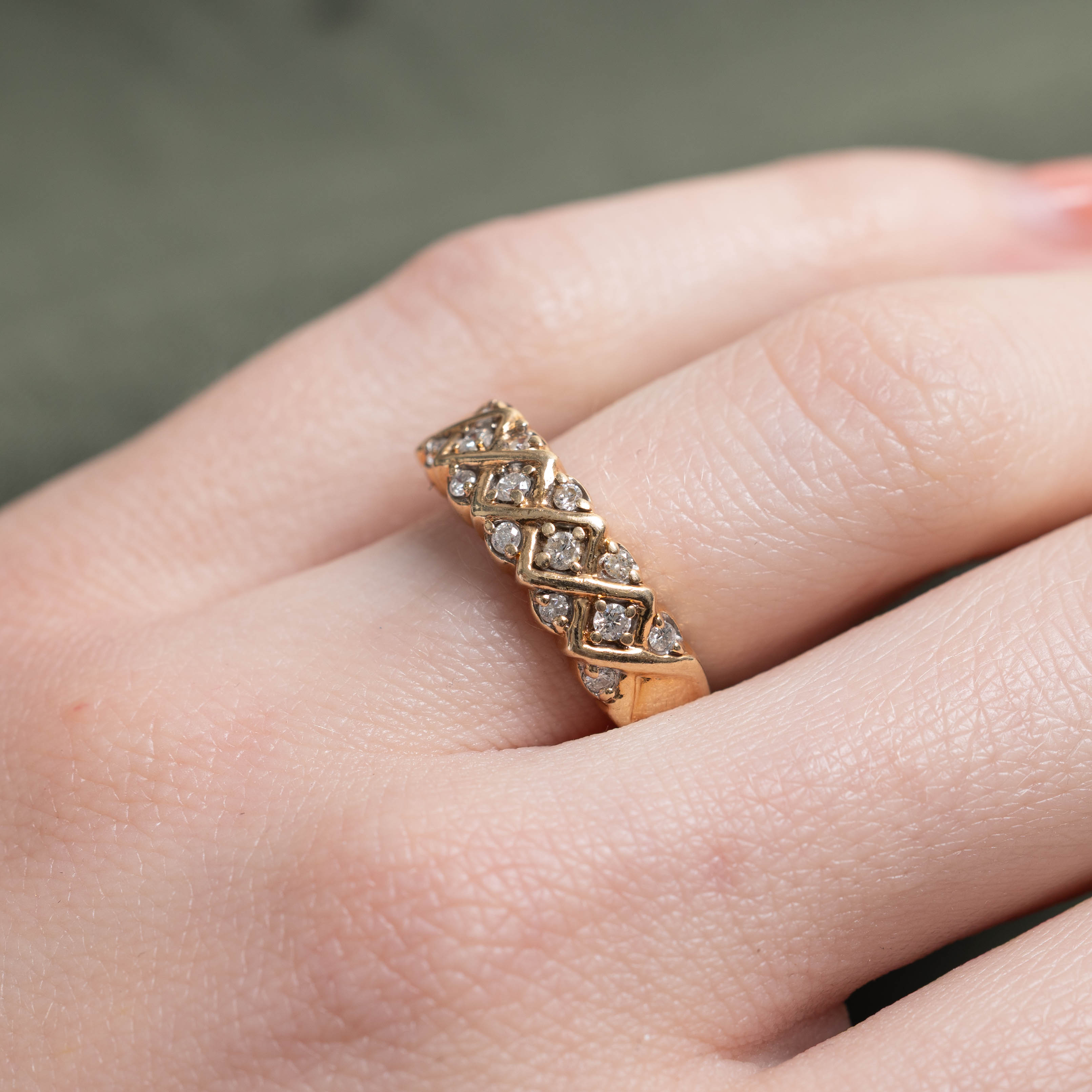 14k Diamond Geometric Band | SZ 5.5