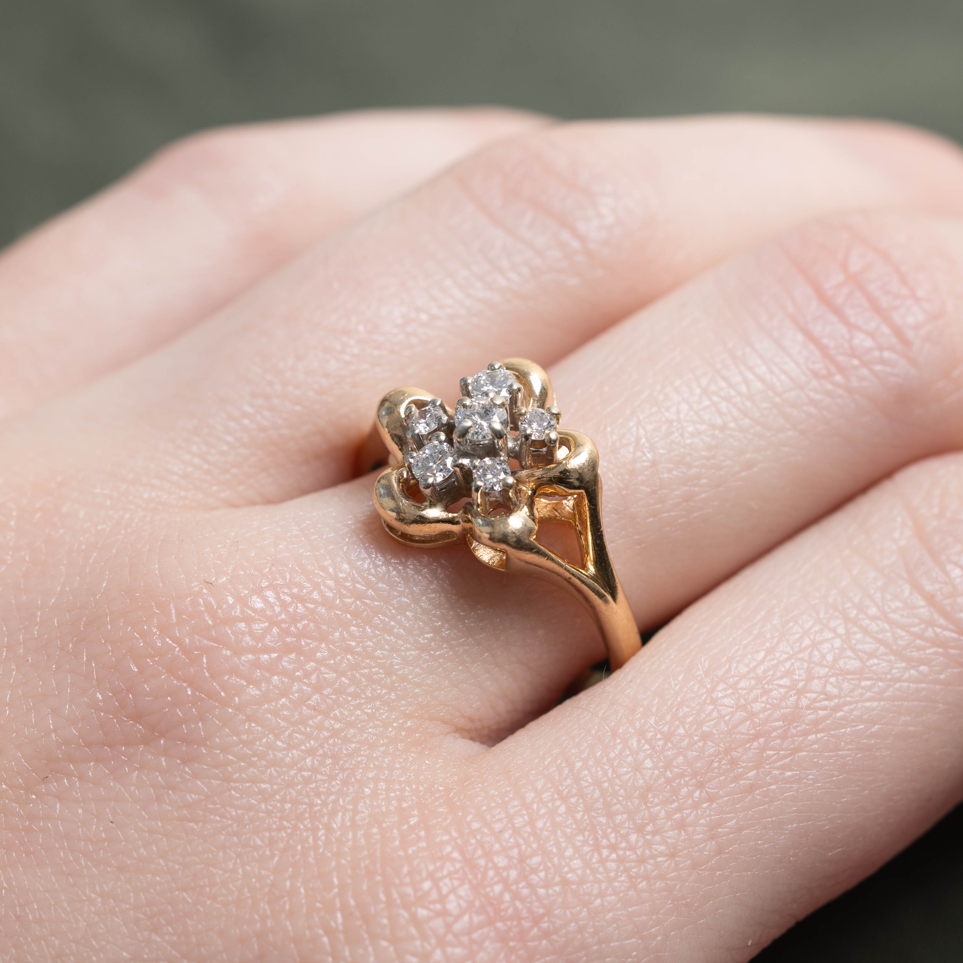 14k Diamond Floral Cluster Ring | 0.25ctw | SZ 9.5