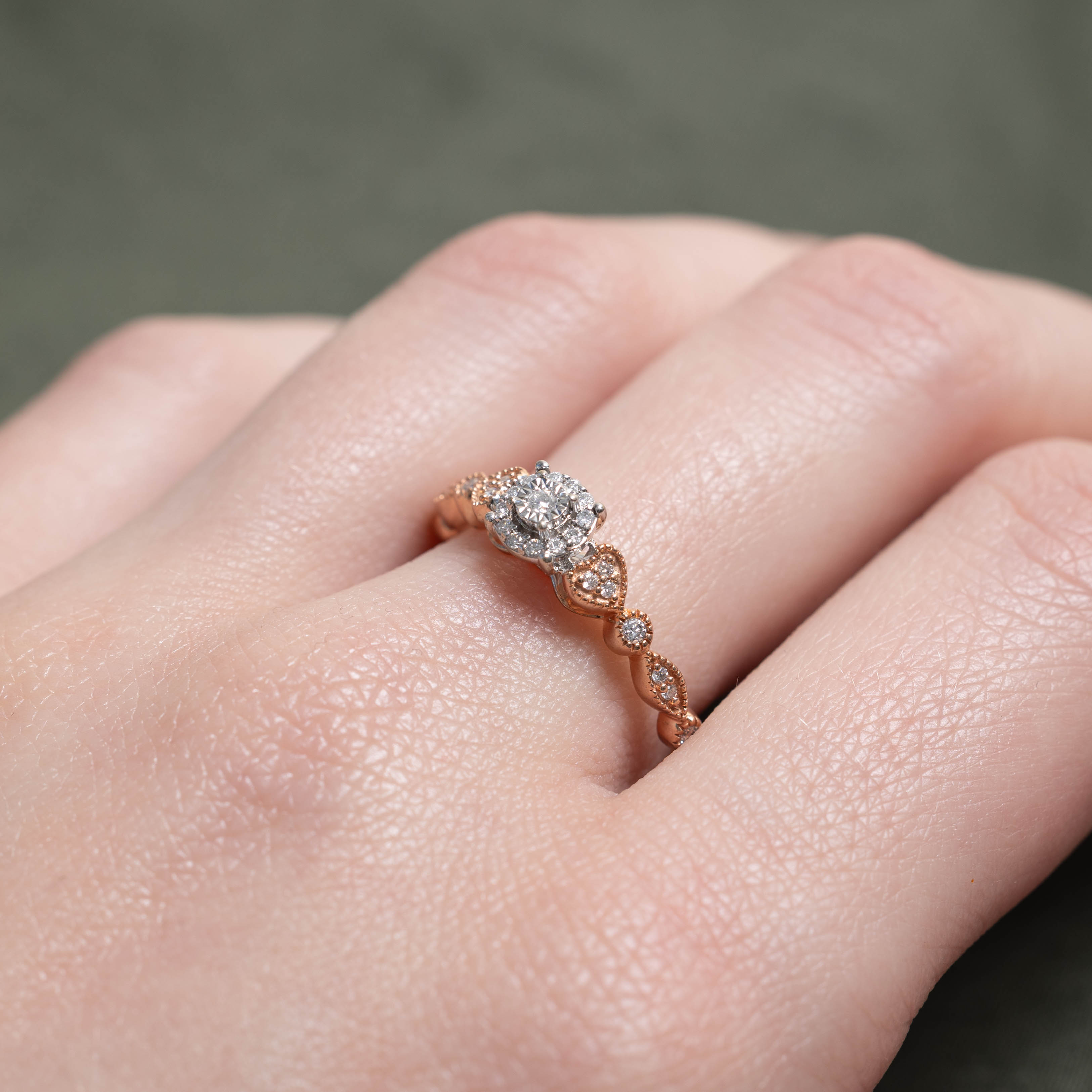 10k Illusion Set Diamond Halo Heart Accented Ring | SZ 8.5