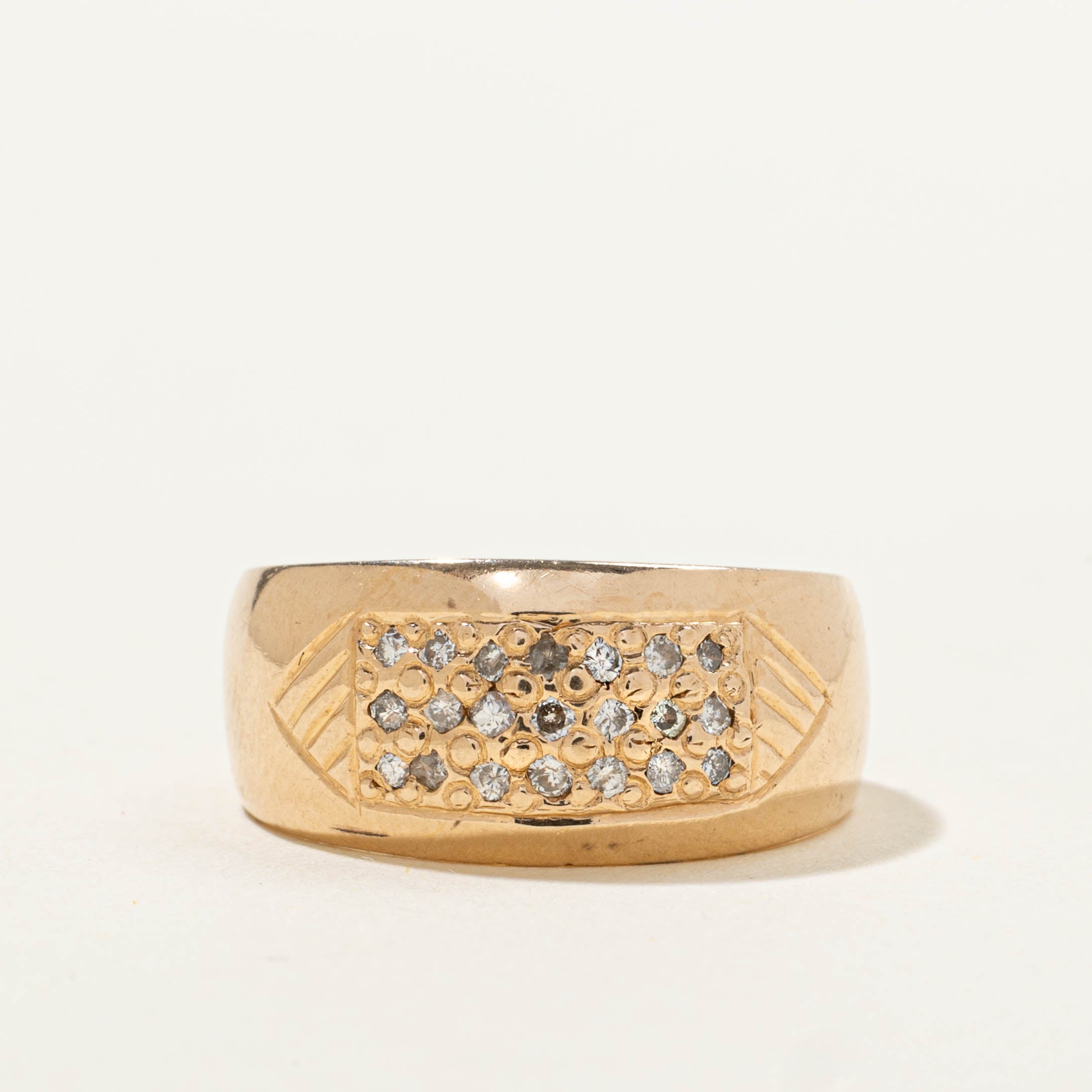 9k Pave Set Diamond Grid Band | SZ 6.25