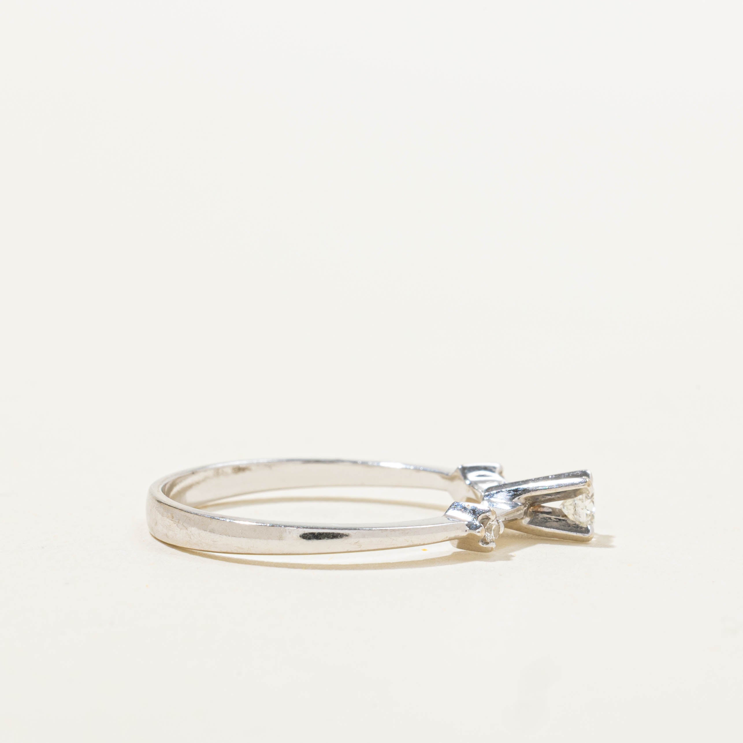 14k High Set Diamond Accented Thin Ring | SZ 5.75