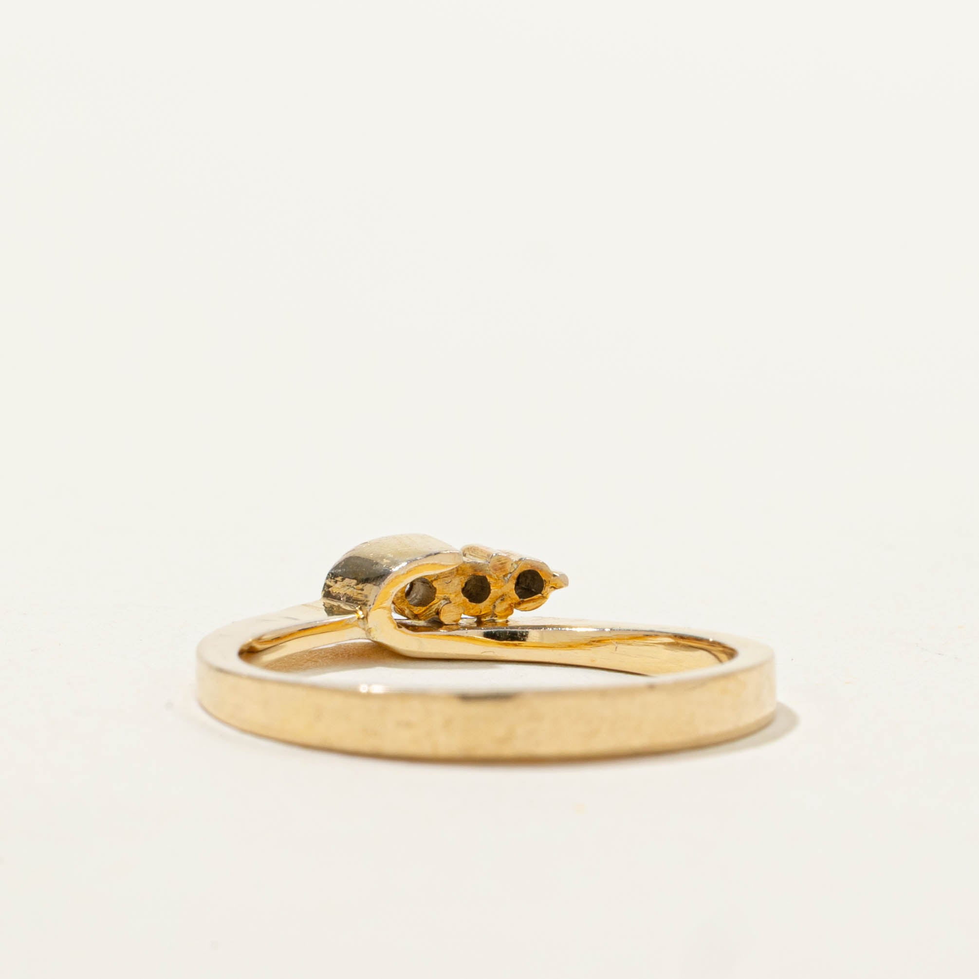 14k Three Stone Diamond Petite Ring | SZ 5