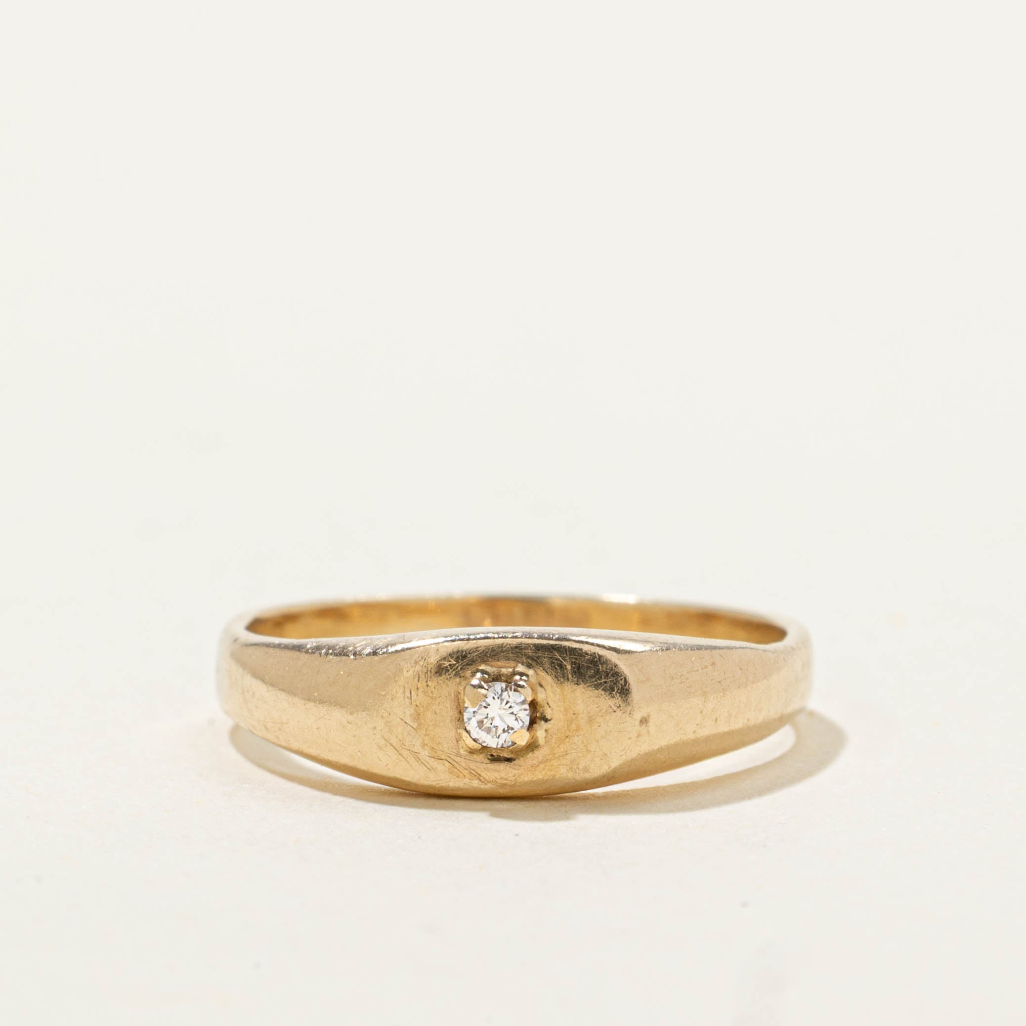 Single Diamond Petite Signet Ring | SZ 3.75