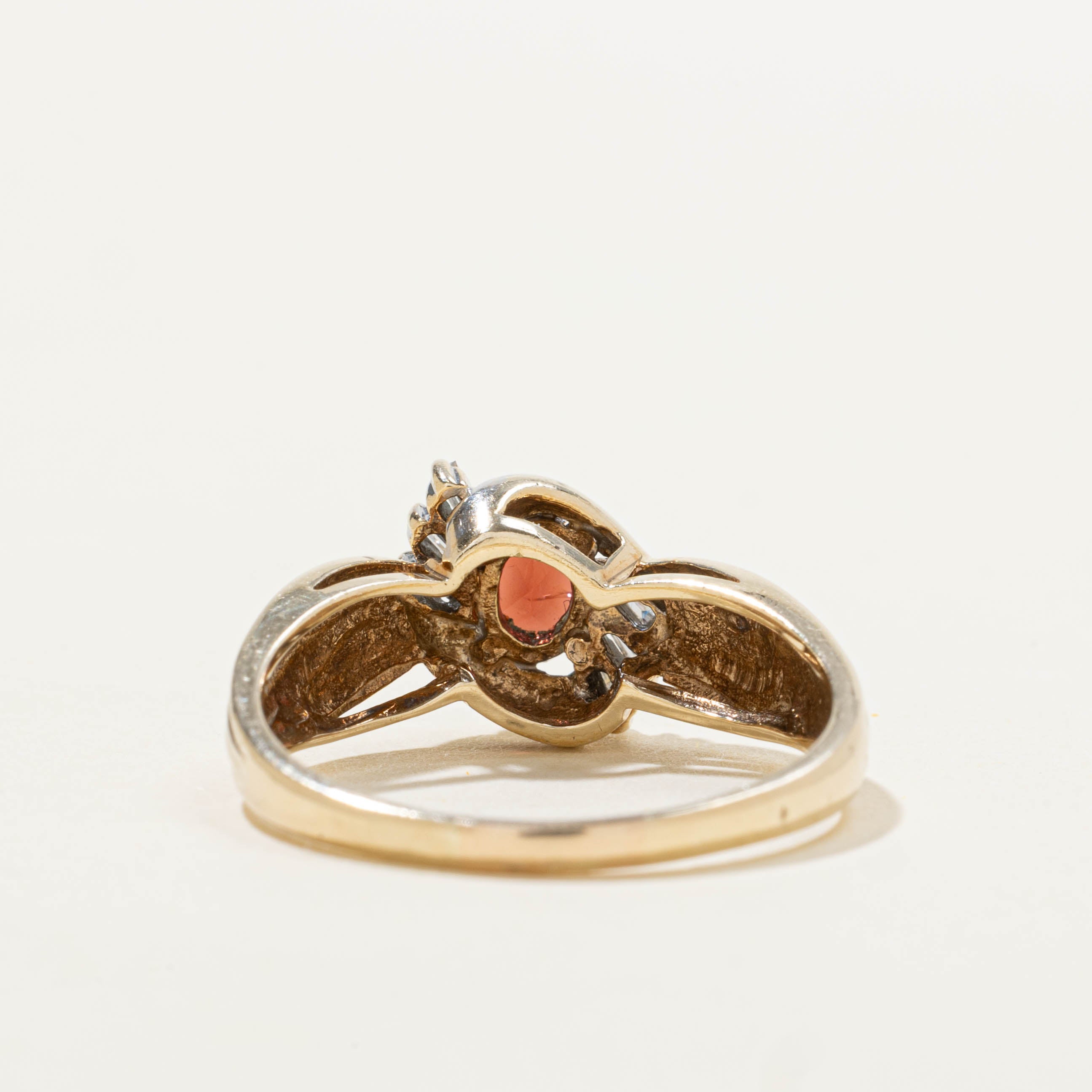 10k Garnet & Diamond Accented Grooved Ring | SZ 8