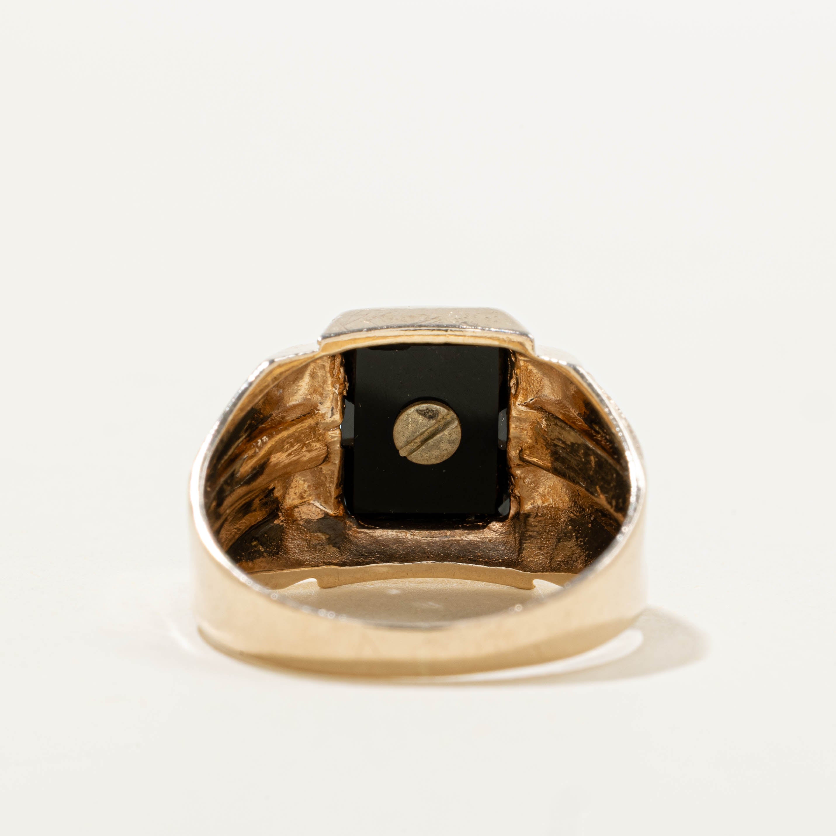 10k Onyx "R" Initial Signet Ring | SZ 7.75